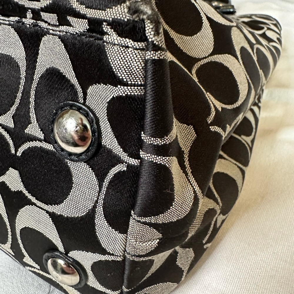 Coach Signature Logo North/South Purse-Tote-Satchel-Handbag - Picture 9 of 11